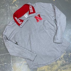 Pink Nebraska Cornhuskers NCAA Pullover Crew Neck Sweater Medium 1/4 Victorias